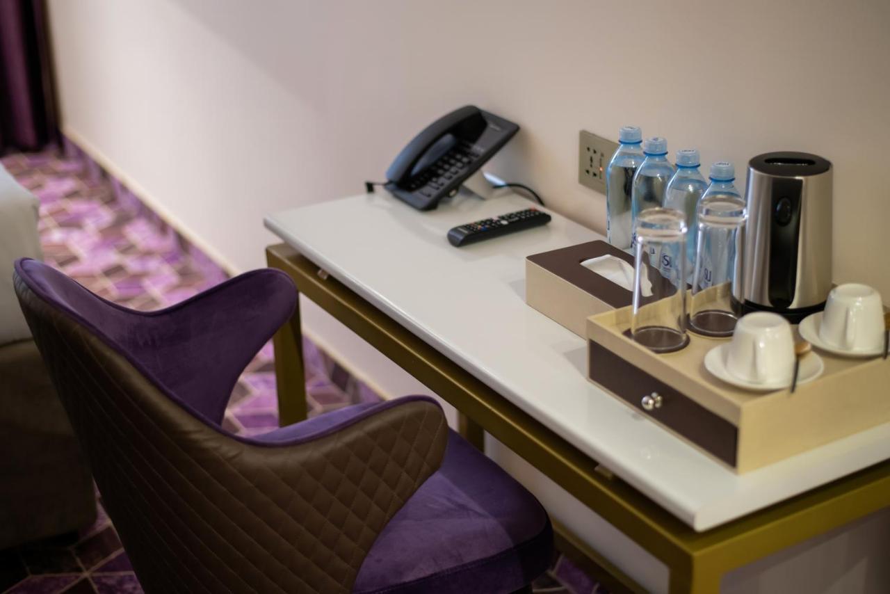 Orient Hotel Bishkek Ngoại thất bức ảnh