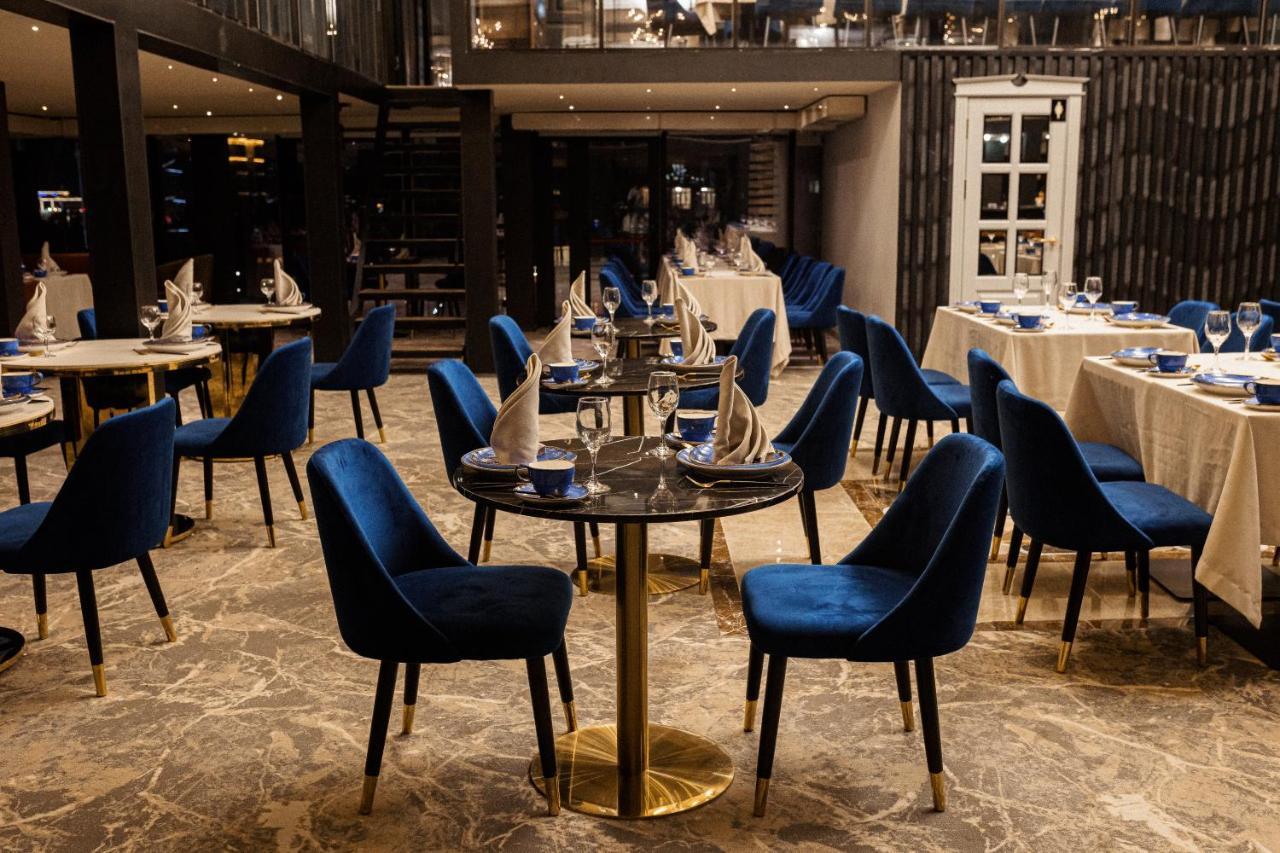 Orient Hotel Bishkek Ngoại thất bức ảnh