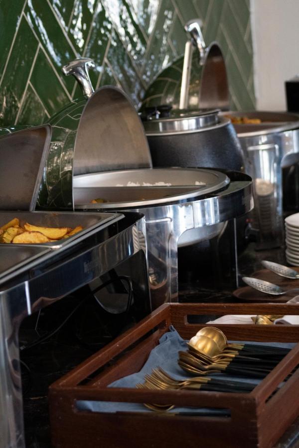 Orient Hotel Bishkek Ngoại thất bức ảnh